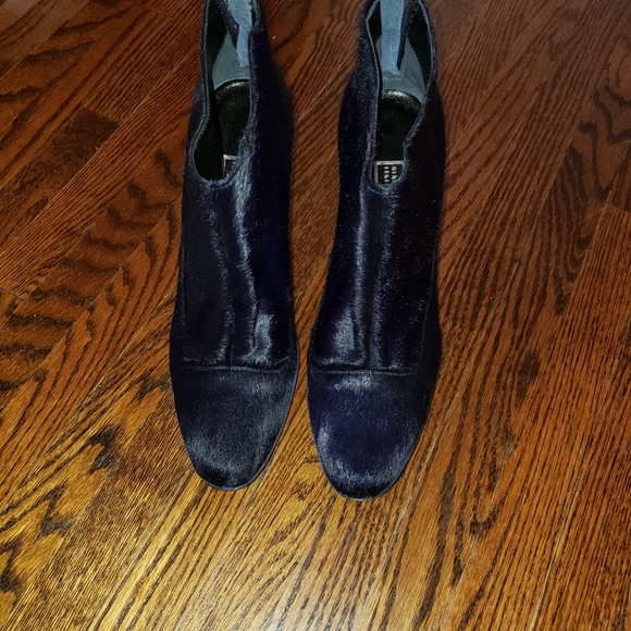 Designer Herve leger ponyhair ankle boots - Picture 2 of 5